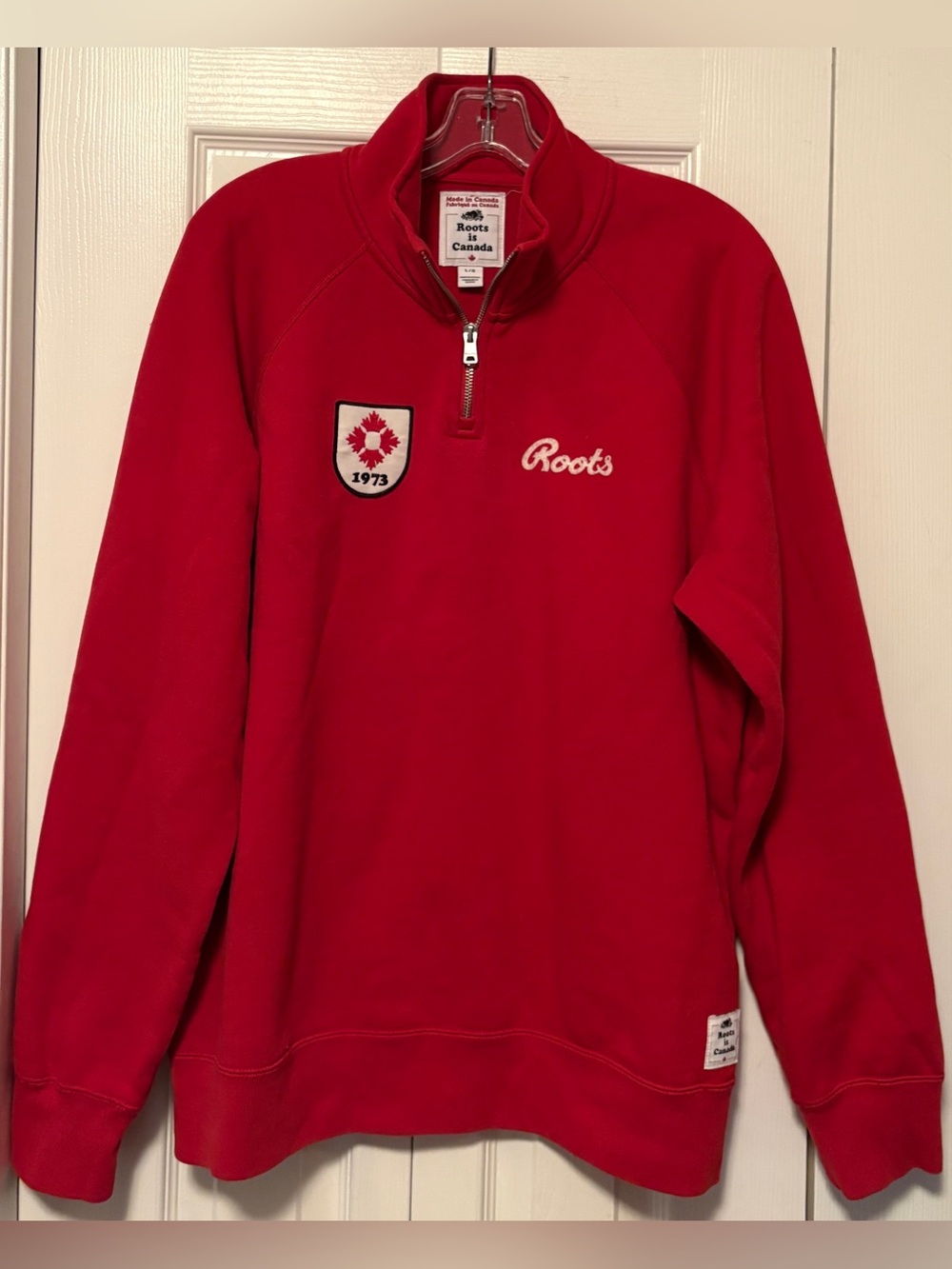 Roots "Roots is Canada" Heritage Collection 1/4 Zip Red Sweatshirt Large L